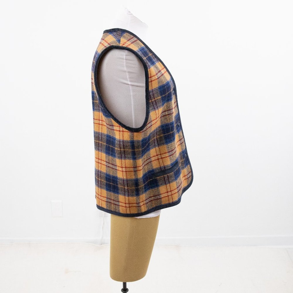 Pendleton VTG XL Reversible Plaid Wool Vest Tan - Picture 10 of 12